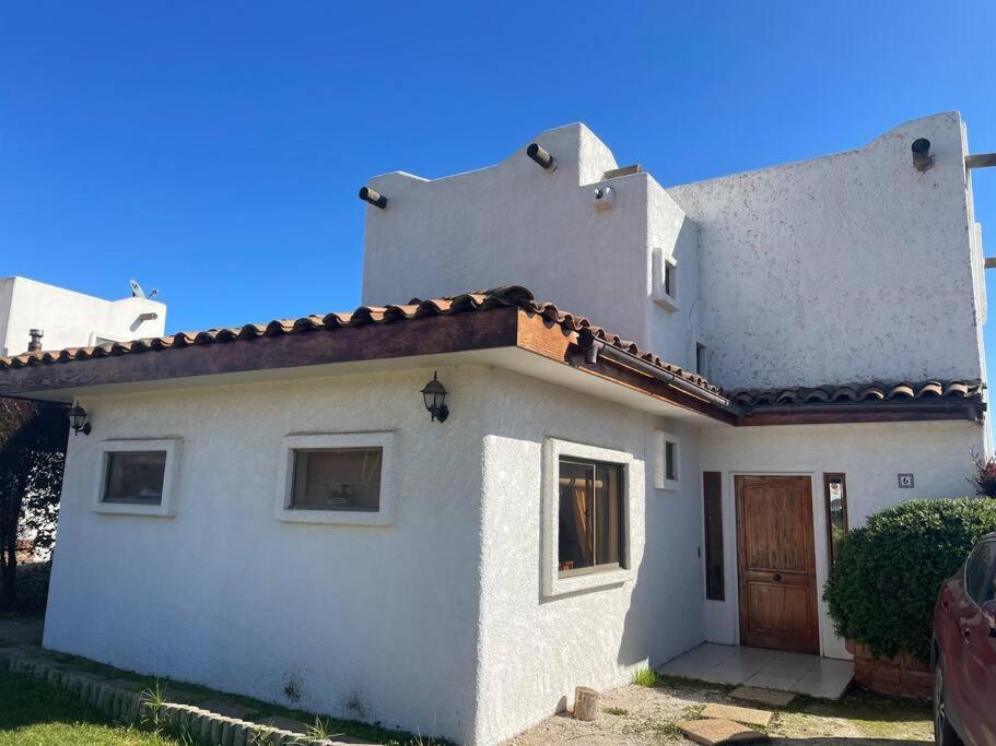 Hermosa Casa En Maitencillo-chile Para Disfrutar Todo El Ano!! Casa de férias *